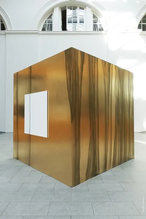 The Golden Square Theory, Wall Elements II (Части стен), Manege, Saint Petersburg, 2018