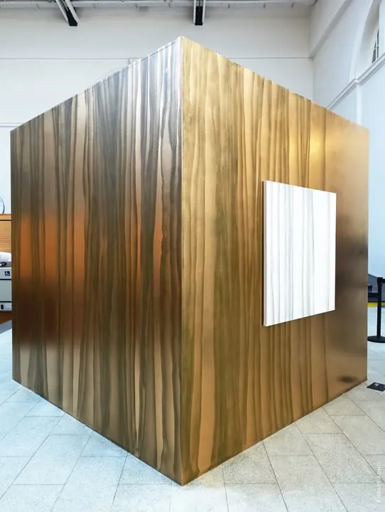 The Golden Square Theory, Wall Elements II (Части стен), Manege, Saint Petersburg, 2018