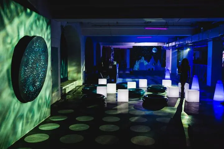Absolute space, 2015